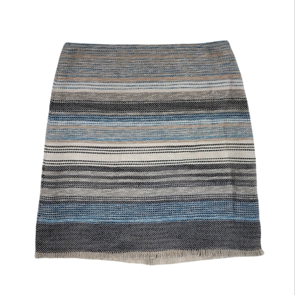 LOFT Women's Striped Tweed Fringe Hem Skirt SIZE 2P - Picture 1 of 6